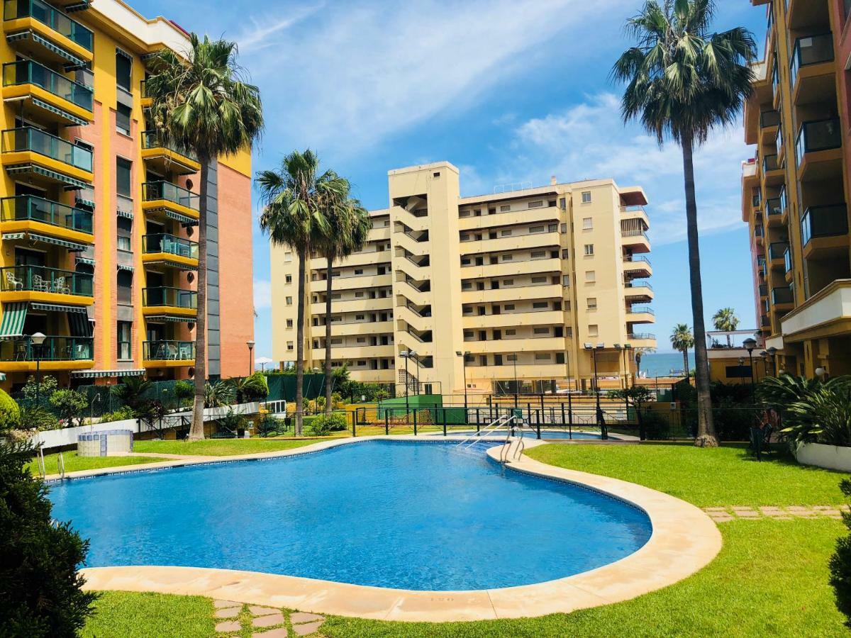 Luxury Apartment Bajondillo Beachfront Torremolinos Exterior photo